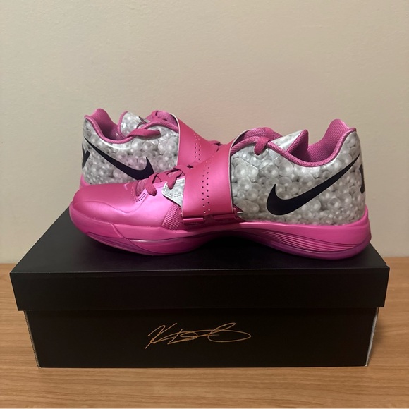 nike zoom KD - Picture 2 of 3